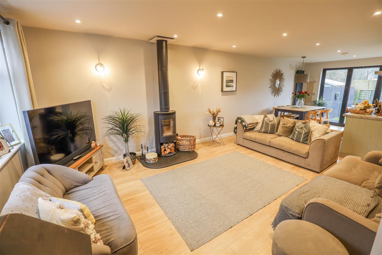 37 Millfield Drive, Cowbridge, Vale of Glamorgan, CF71 7BR